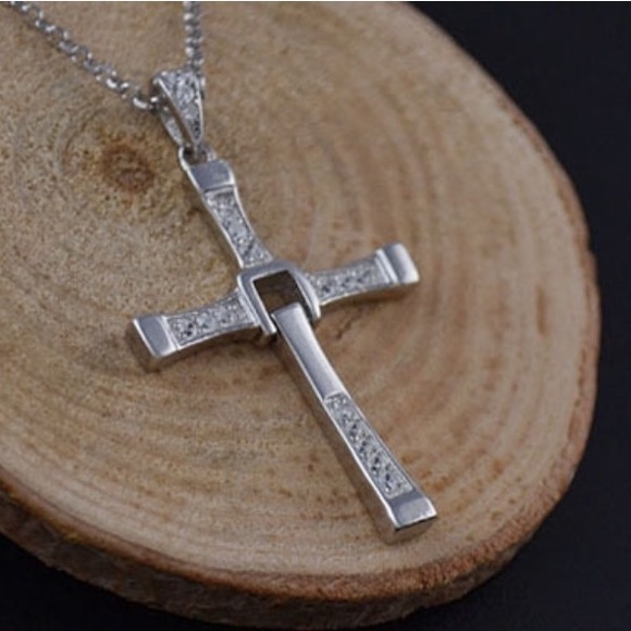 Fast and furious crystal sterling silver cross - Picture 3 of 4